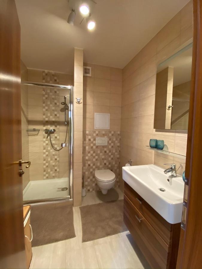 Family Apartment Tale Bagian luar foto